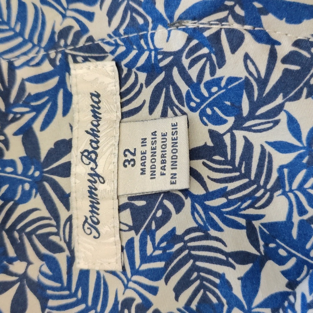 174. Tommy Bahama Coastal Key Cargo Shorts | Color: Cave - Picture 6 of 10